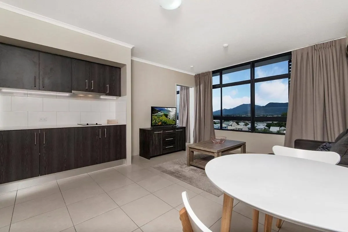 ****  Sunshine Tower Hotel Cairns Australia